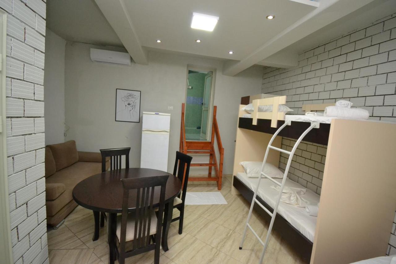 Jonian Central Condos Sarandë Exterior foto